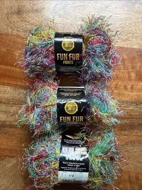 Lion Brand Fun Fur Prints Multicolor Eyelash Yarn